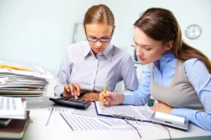Création d'entreprise à Bruxelles : pourquoi l’accompagnement par un expert-comptable fait la différence ?